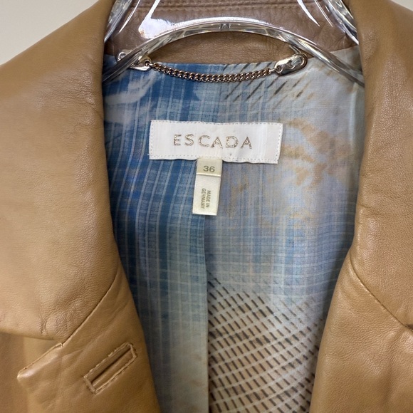 Escada Light Brown Lambskin Leather Blazer - 36 - Picture 5 of 14